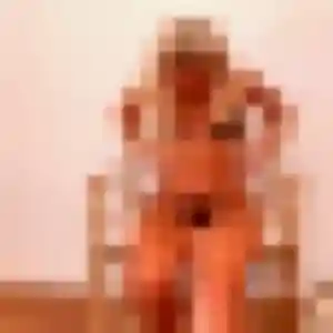 Dina, 26 ans, dispo pour plan cul à Saint-Prim