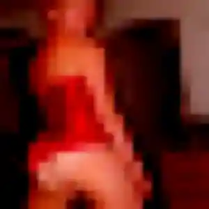 Irina, femme de 39 ans propose plan cul à Saint-Rémy