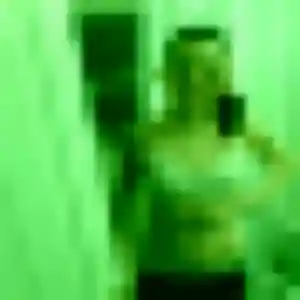 Elsa de Saint-Romain-de-Colbosc, 23 ans - plan cul sans lendemain
