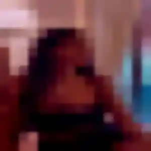 Chloe (38 ans) à Saint-Sébastien propose un plan cul ce soir