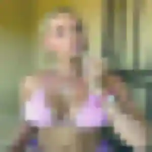 Photo de Rachida à Saint-Servais (34 ans) - plan cul anonyme