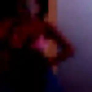 Eliane, fille de 24 ans cherche plan cul à Saint-Sorlin-en-Valloire