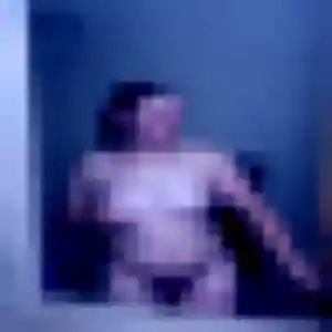 Bertrane, 29 ans, en ligne à Saint-Symphorien pour une rencontre coquine