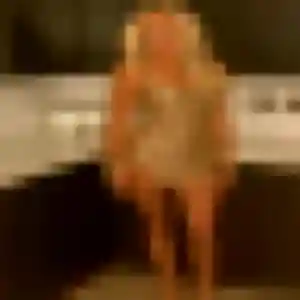 Charmante Sibylle, 29 ans à Saint-Thomas-en-Royans - voir sa photo