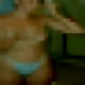 Photo privée de Melodie, 45 ans à Saint-Urbain - rencontre coquine