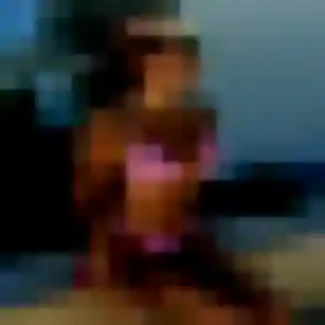 Ilona, 26 ans, disponible à Saint-Vaast-lès-Mello pour une rencontre coquine