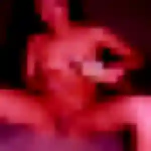 Anouk, 33 ans, disponible à Saint-Vincent-de-Mercuze pour un plan cul