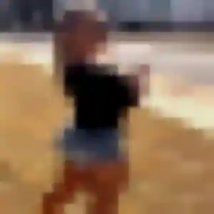 Hyacinthe, 36 ans, connectée à Saint-Vincent-la-Commanderie pour une rencontre coquine