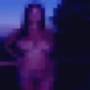 Sexy Romane, 31 ans à Saint-Vit - découvrir son profil