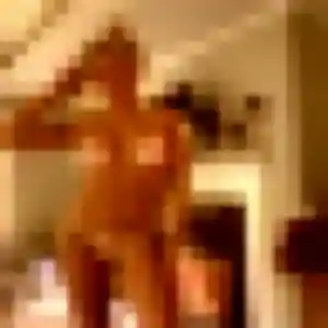 Yasmine, femme de 45 ans veut plan cul à Saint-Vivien