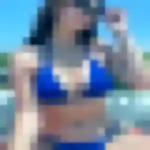 Clemence, 35 ans, connectée à Sainte-Anastasie-sur-Issole pour une rencontre coquine