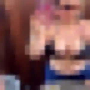 Jolie Anne, 24 ans à Sainte-Hélène-Bondeville - la contacter