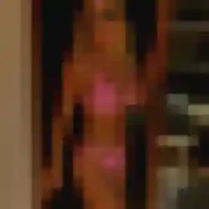 Jocelyne, 42 ans, dispo pour plan cul à Sainte-Hélène-sur-Isère