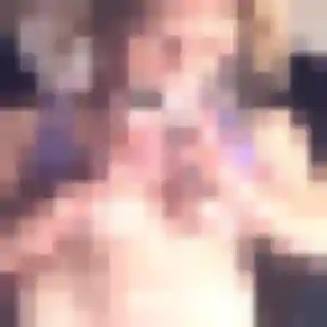 Kenza, 24 ans, en ligne à Sainte-Ouenne pour un plan cul