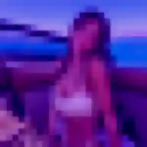 Prisca, 32 ans, dispo pour plan cul à Salaunes