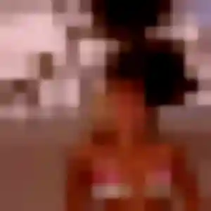 plan cul à Sales : photo de Faustine, 34 ans - accès libre