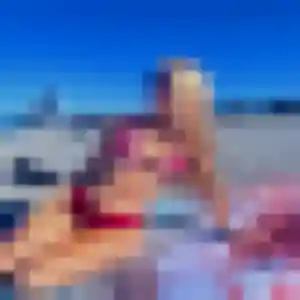 Zoe, 30 ans, en ligne à Sales pour un plan cul