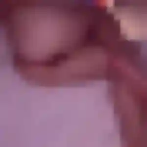 plan cul à Sallenôves : photo de Perrine, 33 ans - accès libre