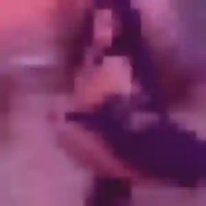 Rejoins Gladys, 27 ans à Salses-le-Château en privé