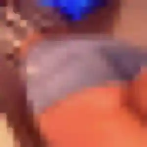 Charmante Xaviere, 28 ans à Saubrigues - voir sa photo