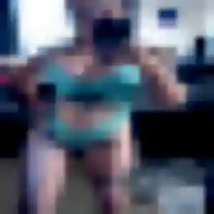 Ketty, 26 ans, dispo pour plan cul à Savignies