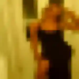 Découvre Samantha, 24 ans à Savigny-en-Véron gratuitement