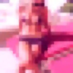 Ursula, 26 ans, connectée à Savigny-sur-Orge pour une rencontre coquine