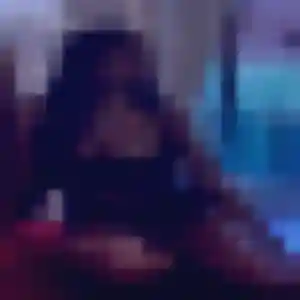 Audrey, femme de 39 ans veut plan cul à Savins
