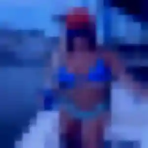Violette, fille de 39 ans veut plan cul à Seebach