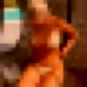 Charmante Francine, 39 ans à Septème - voir sa photo