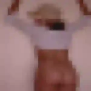 Bernadette, 38 ans, cherche un plan cul à Servance-Miellin
