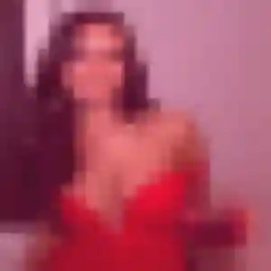 Louisa, femme de 27 ans propose plan cul à Servon-sur-Vilaine