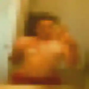 Photo de Blanche à Seyresse (22 ans) - plan cul discret