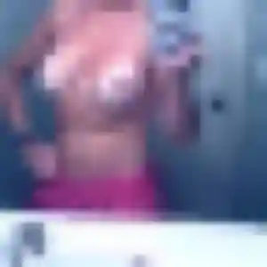 Belle Gwenaelle, 39 ans à Seyresse - voir sa photo