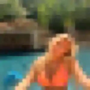 Capucine, fille de 42 ans veut plan cul à Sinard