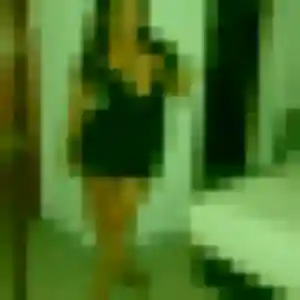 plan cul à Sombernon : photo de Honorine, 22 ans - accès libre