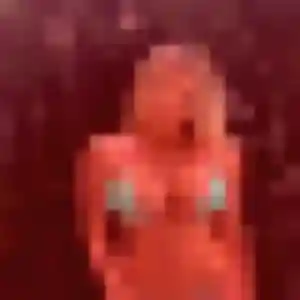 Rencontre Alicia, 33 ans à Sommery en privé