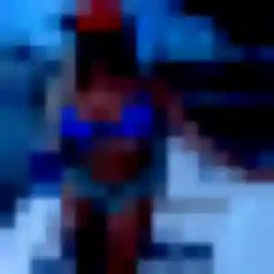 Yael, 26 ans, en ligne à Soulgé-sur-Ouette pour un plan cul