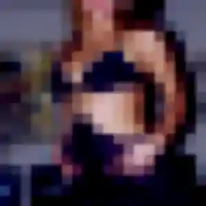Helena, 33 ans, en ligne à Sours pour une rencontre coquine