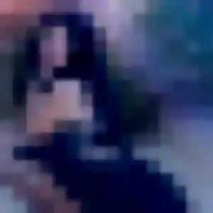 Camille, 25 ans, en ligne à Taden pour une rencontre coquine