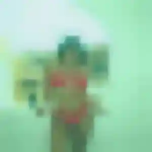 Lena (30 ans) à Talais attend une rencontre rapidement