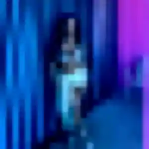 Charmante Khadija, 22 ans à Terrats - voir sa photo
