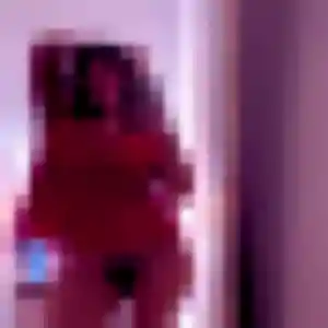 Marie-Cecile (31 ans) à Thal-Marmoutier attend une rencontre rapidement
