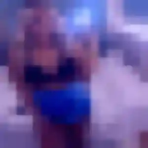 Photo de Flore à Torsac (42 ans) - plan cul anonyme