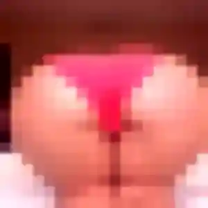 Valentine, 23 ans, connectée à Tosse pour une rencontre coquine