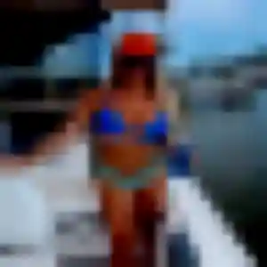 Charlotte, 38 ans, cherche un plan cul à Toufflers