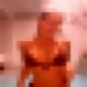 Vicky (34 ans) à Tourville-la-Rivière cherche un plan cul ce soir