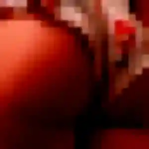 Contacte Rosemarie, 26 ans à Treignac en privé