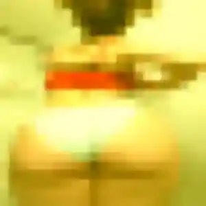 Rejoins Berenice, 30 ans à Tréméven en privé