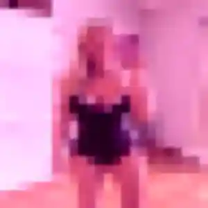 Charmante Gilberte, 28 ans à Trets - voir sa photo